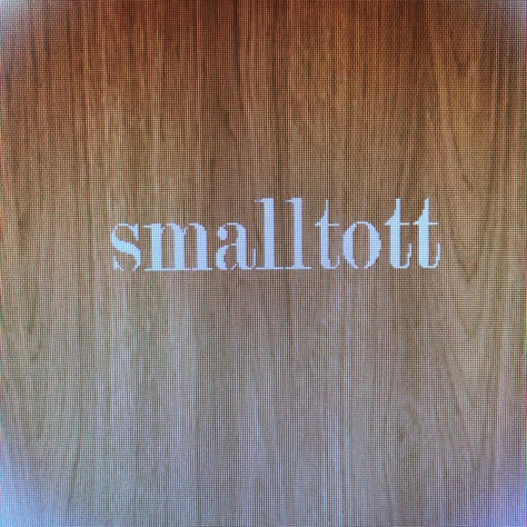 Meet your Posher, Lisa - Picture 2 of 4